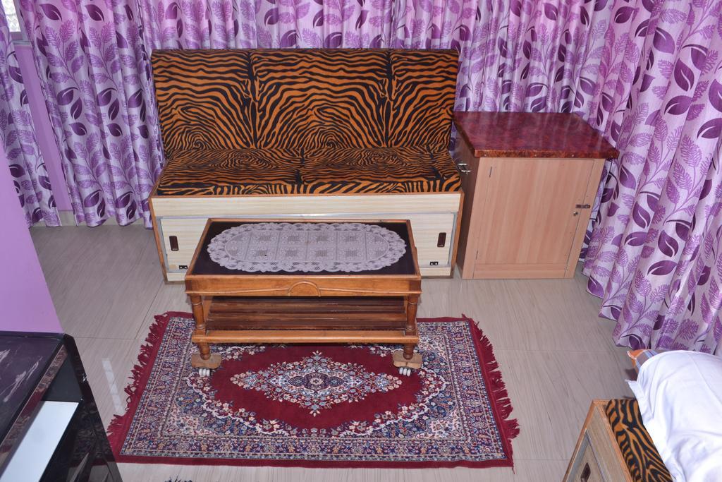 Hotel Sukh Sagar Inn Deoghar Bilik gambar
